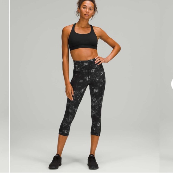 lululemon athletica Pants - NWOT Lululemon Athletica Swift Speed High-Rise Crop 21" Aquila Black Multi 6
